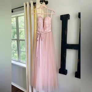 Dusty baby pink Bridesmaids/ Prom dress. NEVER WORN. Fits an XS/S size 2/3